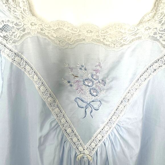 Vintage Christian Dior‎ satin maxi nightgown - Picture 3 of 13